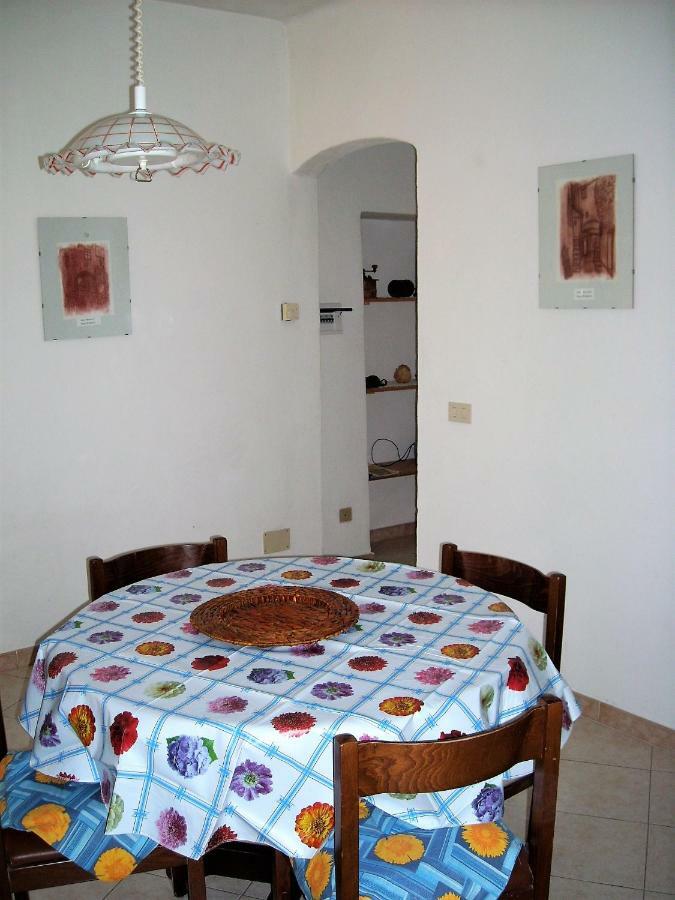 Alloggio Basilico Diano San Pietro ภายนอก รูปภาพ